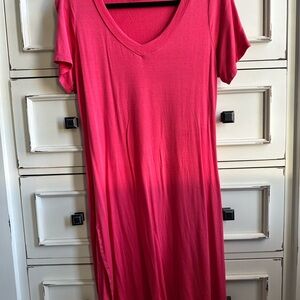 VENUS Bright Coral Garment